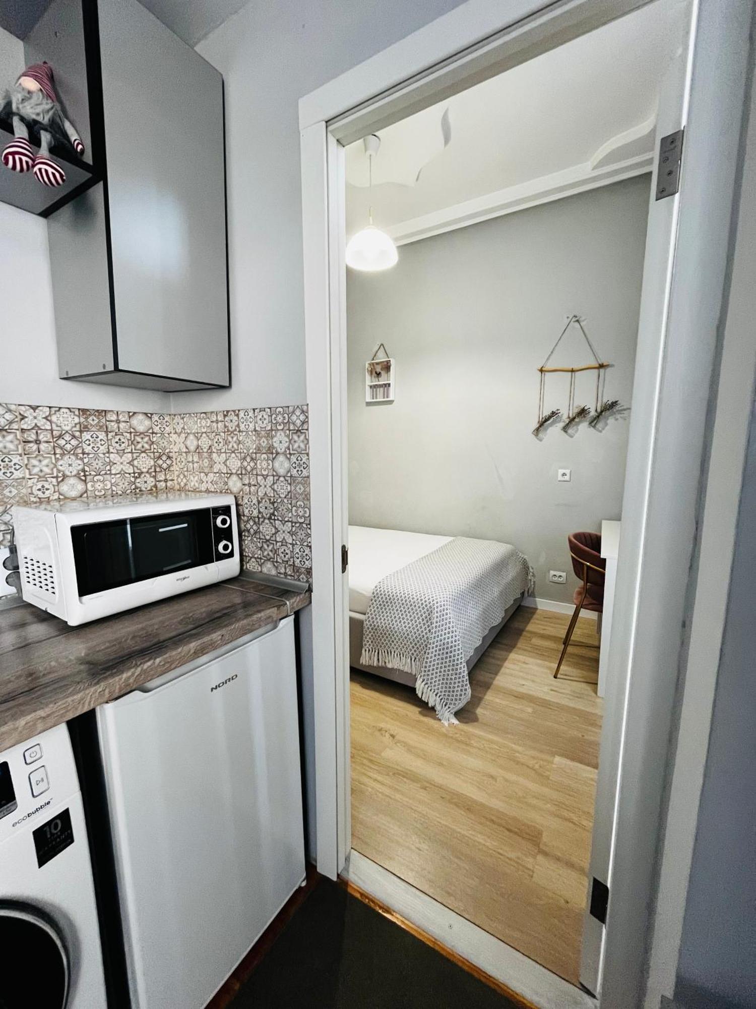 Iren Smart Apartment Lviv Exteriör bild